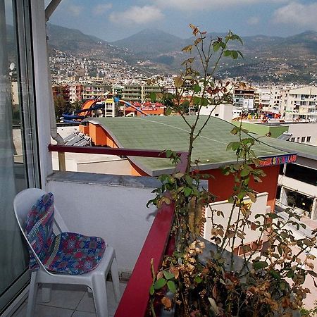 Mola Hotel Аланя Екстериор снимка