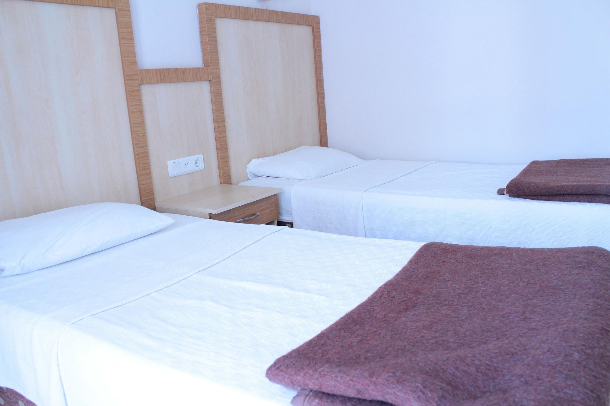 Mola Hotel Аланя Екстериор снимка