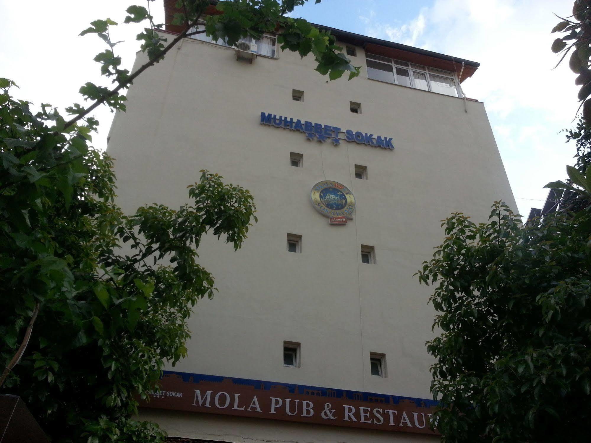Mola Hotel Аланя Екстериор снимка